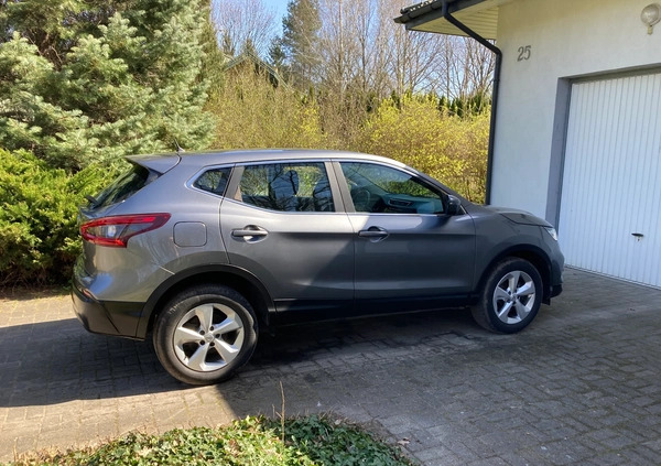 Nissan Qashqai cena 67800 przebieg: 37000, rok produkcji 2018 z Skierniewice małe 106